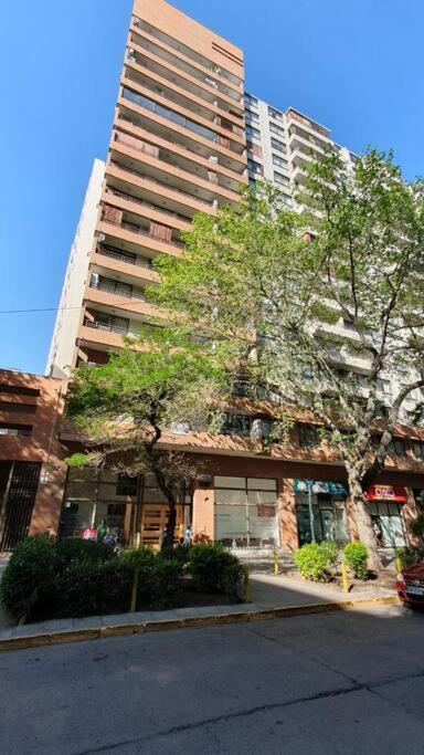 Апартаменти Providencia A Pasos Del Metro Pedro De Valdivia Сантьяго Екстер'єр фото